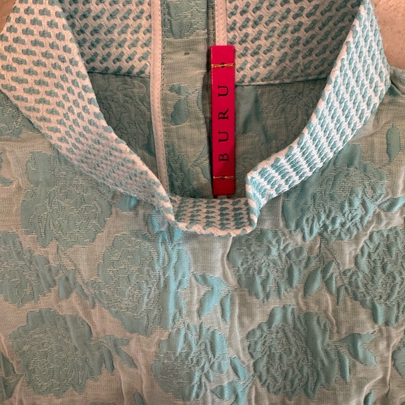 Buru Sleeveless Quilted Mod Top with contrast, Patterned Collar - Picture 4 of 8